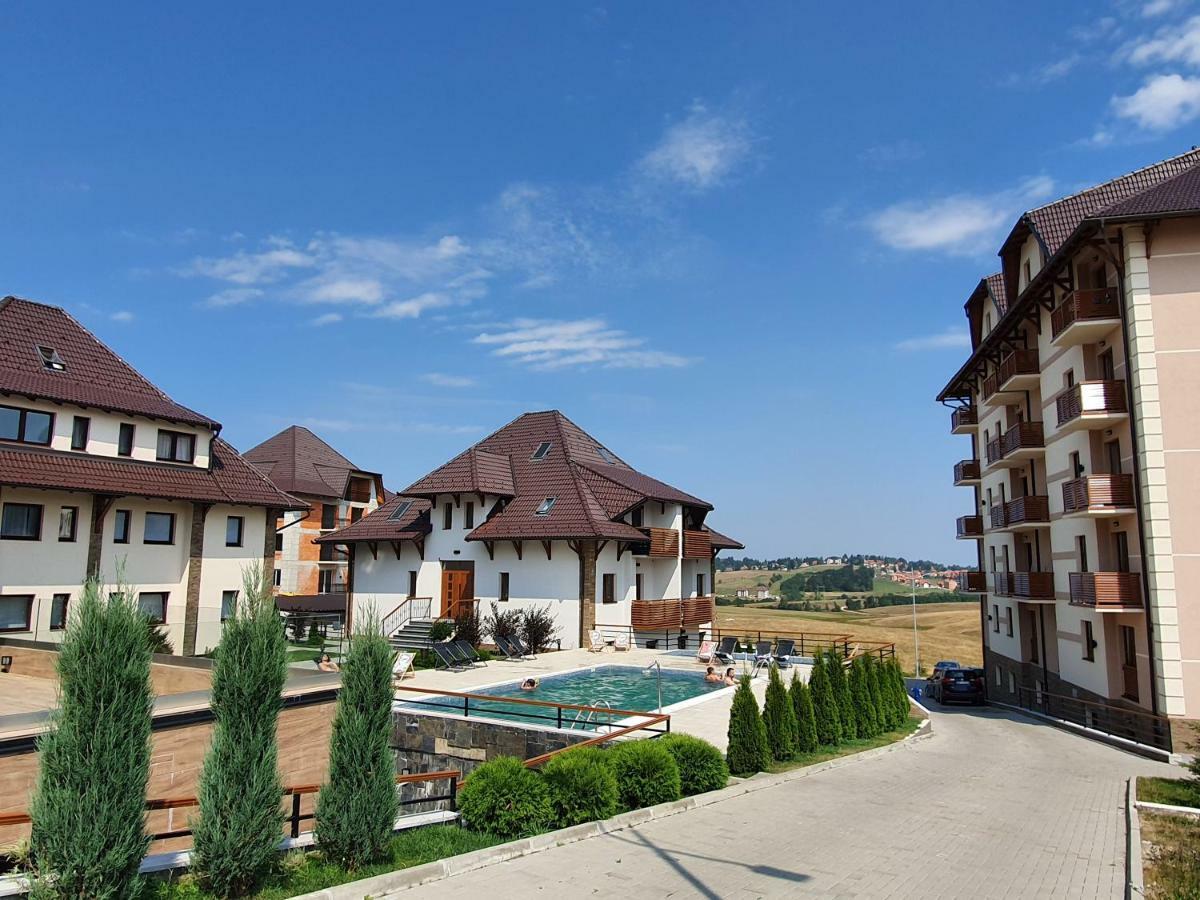 Zlatibor Hills Laraアパートホテル エクステリア 写真